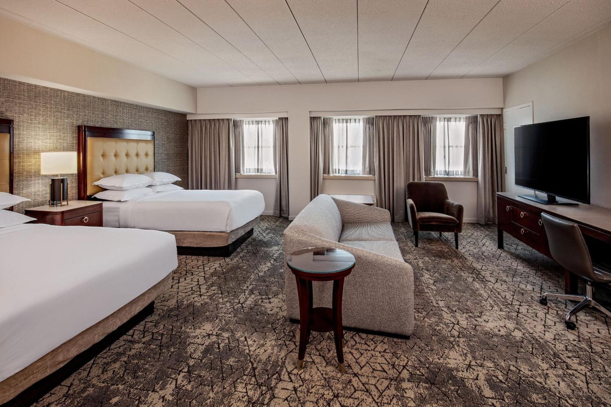 Sheraton Boston Needham Hotel Buitenkant foto