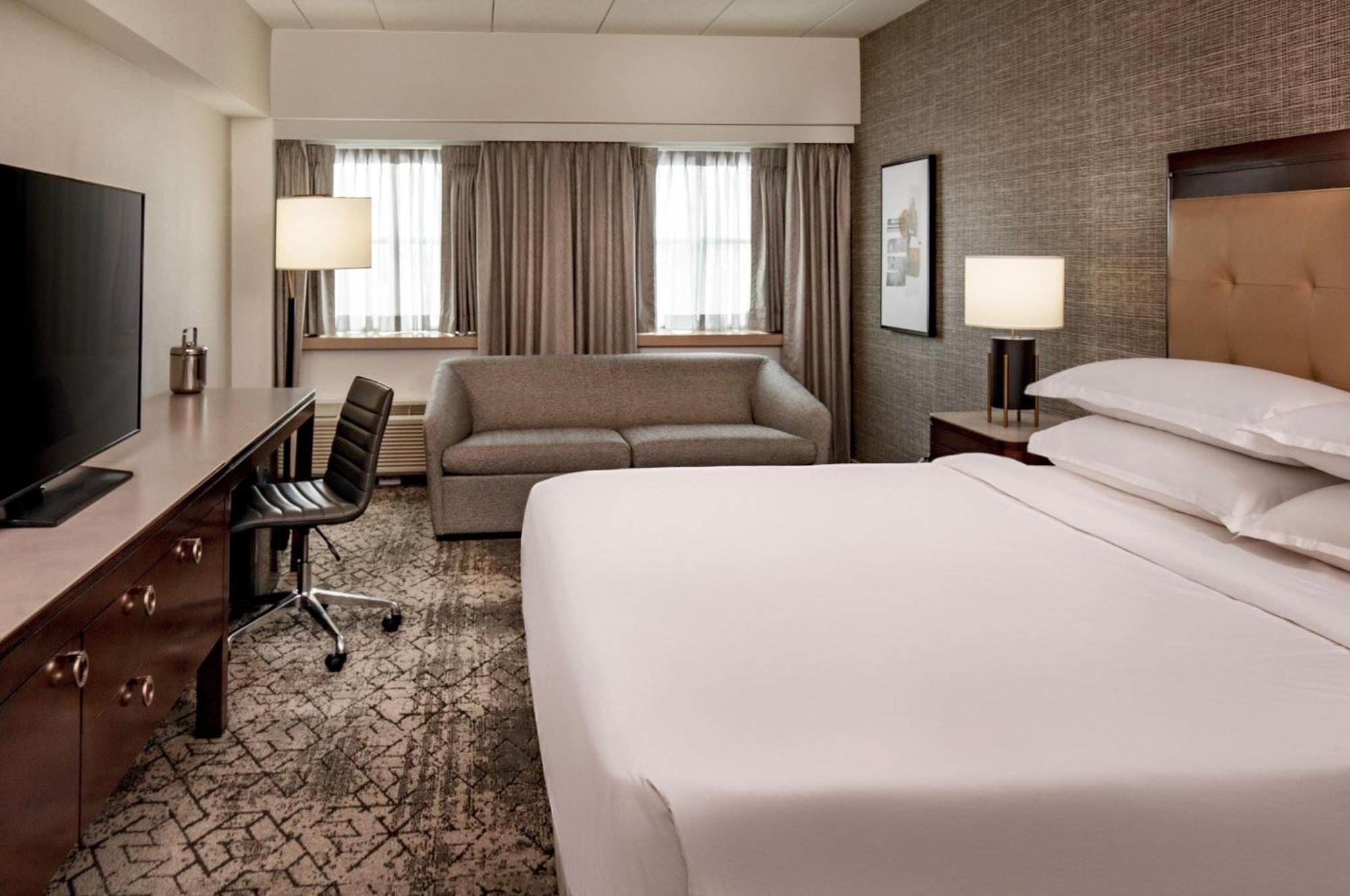 Sheraton Boston Needham Hotel Buitenkant foto